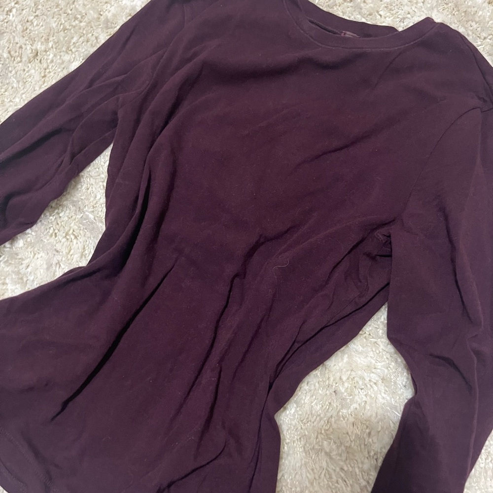 Skims Black Currant Fit everybody long sleeve